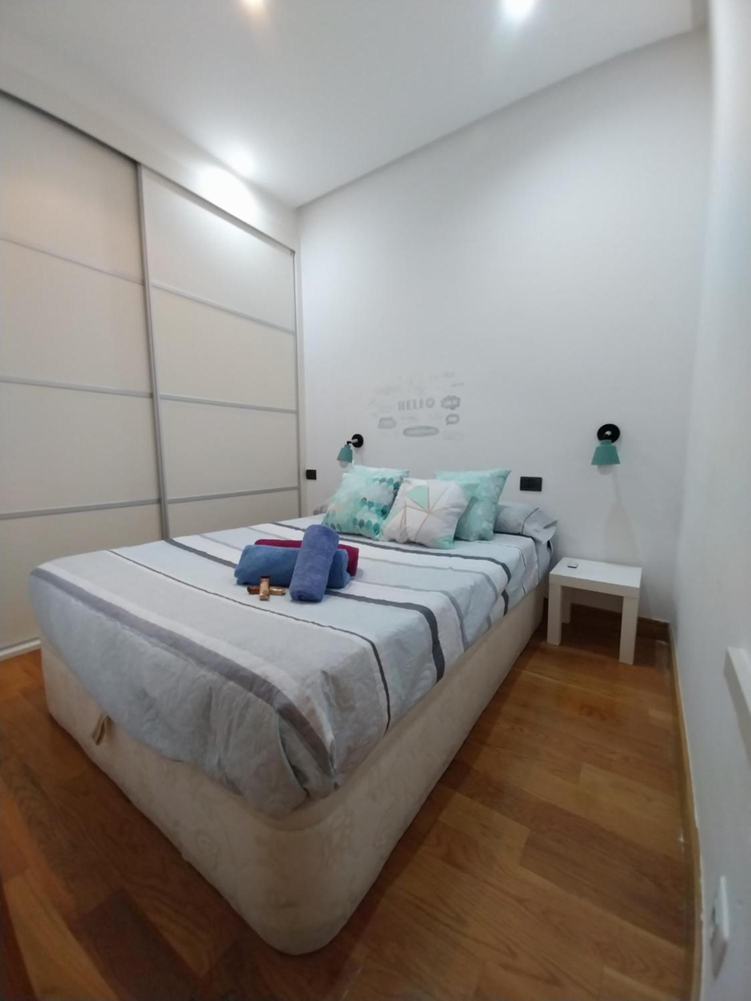 Ferienwohnung Pleno Centro, Terraza, Principe, 5 Min Casco Vello Y Estacion Ave Vigo Exterior foto
